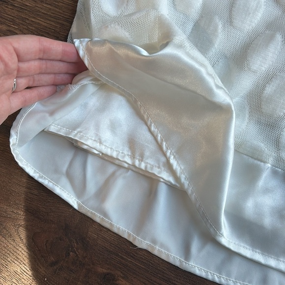 Ivory Tank Top with Bow | Baby Doll Style Tank Top | White Tank Top | - Picture 5 of 8